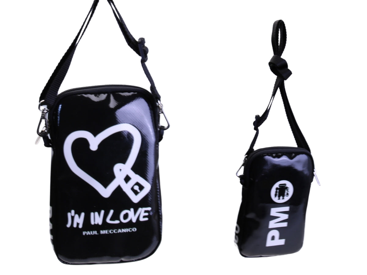 BORSA PORTATELEFONO NERA &quot;I&#39;M IN LOVE&quot;.