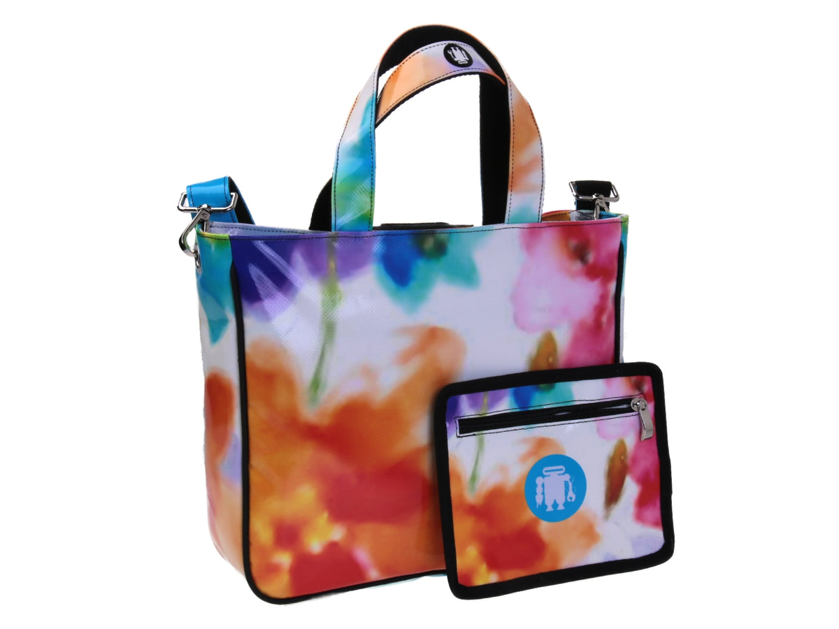 TOTE BAG FLORAL FANTASY. MODEL GLAM MADE OF LORRY TARPAULIN.