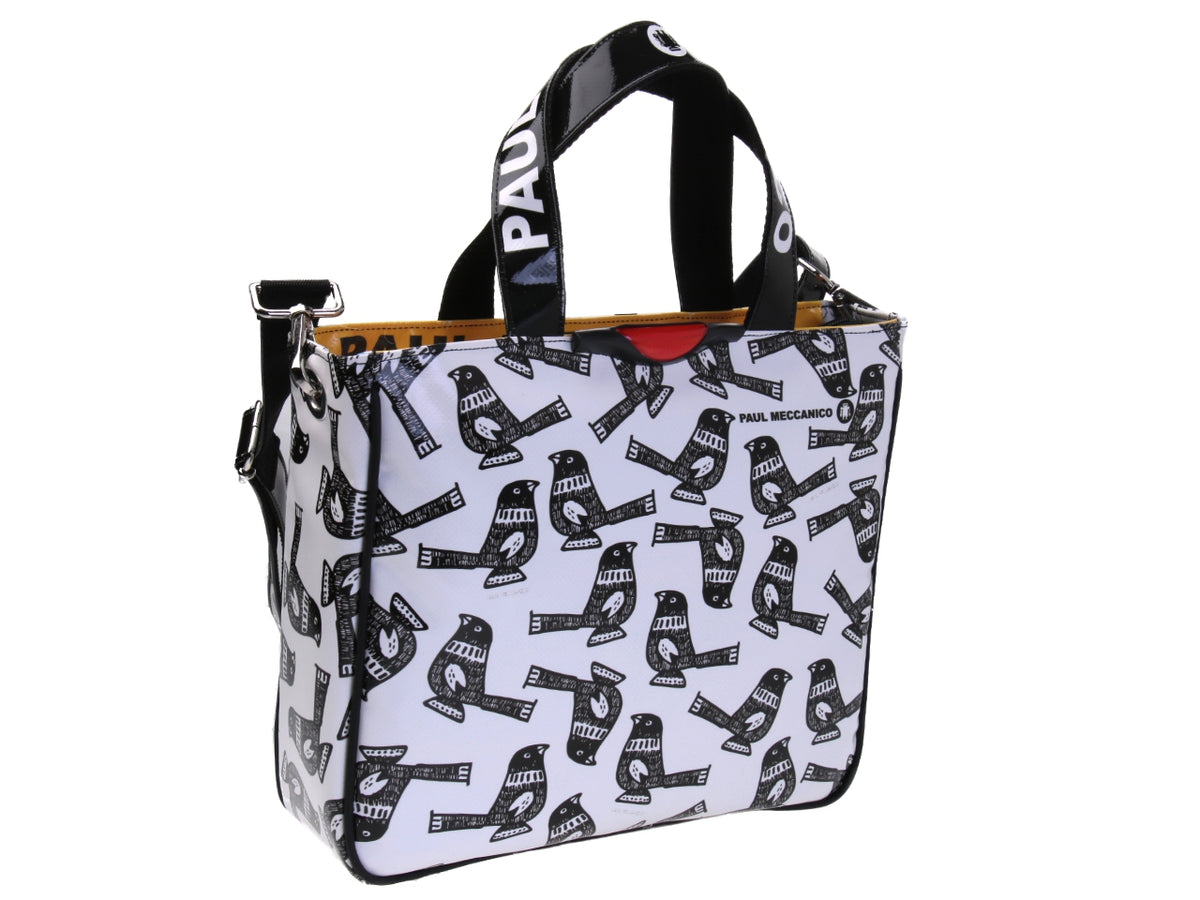 BLACK AND WHITE TOTE BAG &quot;BIRDS&quot;. MODEL GLAM MADE OF LORRY TARPAULIN.