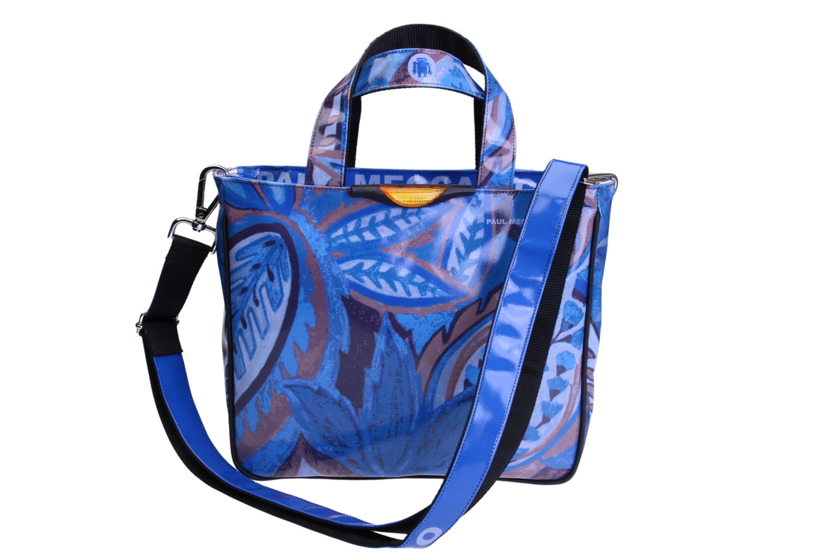 LIGHT BLUE TOTE BAG WITH FLORAL FANTASY. MODEL GLAM MADE OF LORRY TARPAULIN.