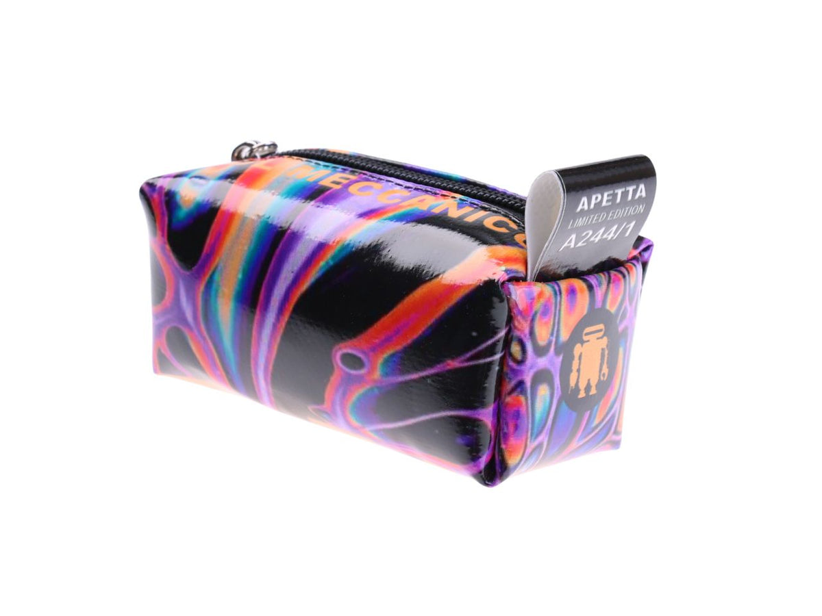 ...PENCIL CASE DESIGN KEYCHAIN WITH TIE DYE FANTASY.