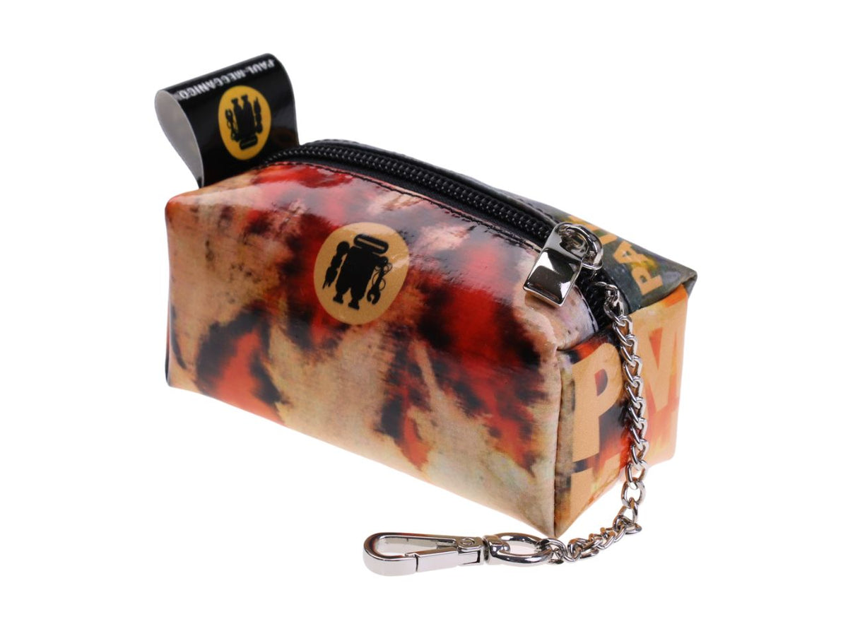 ...PENCIL CASE DESIGN KEYCHAIN WITH TIE DYE FANTASY.