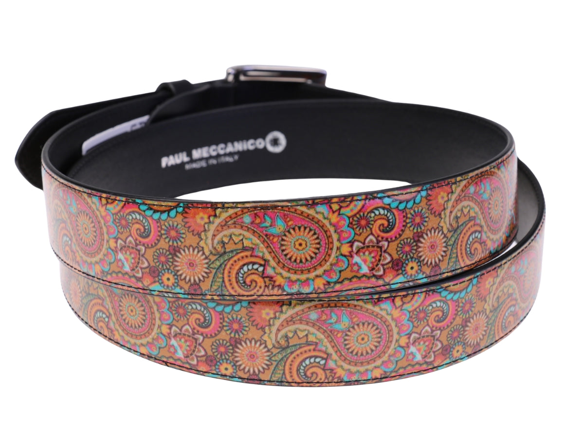 .MEN&#39;S BELT WITH PAISLEY FANTASY MADE OF LORRY TARPAULIN.