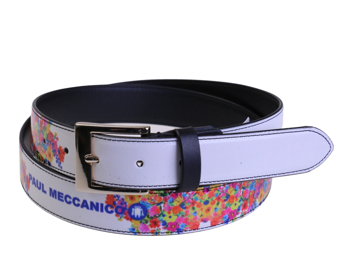 .WHITE WOMEN&#39;S BELT WITH FLORAL FANTASY MADE OF LORRY TARPAULIN.