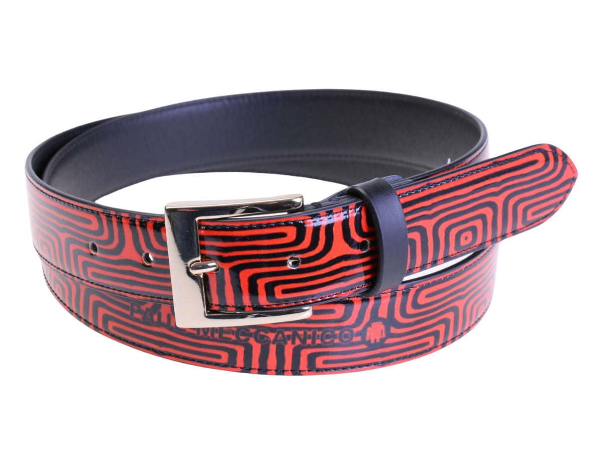 .BLACK AND RED WOMEN&#39;S BELT WITH &quot;LABYRINTH&quot; MADE OF LORRY TARPAULIN.