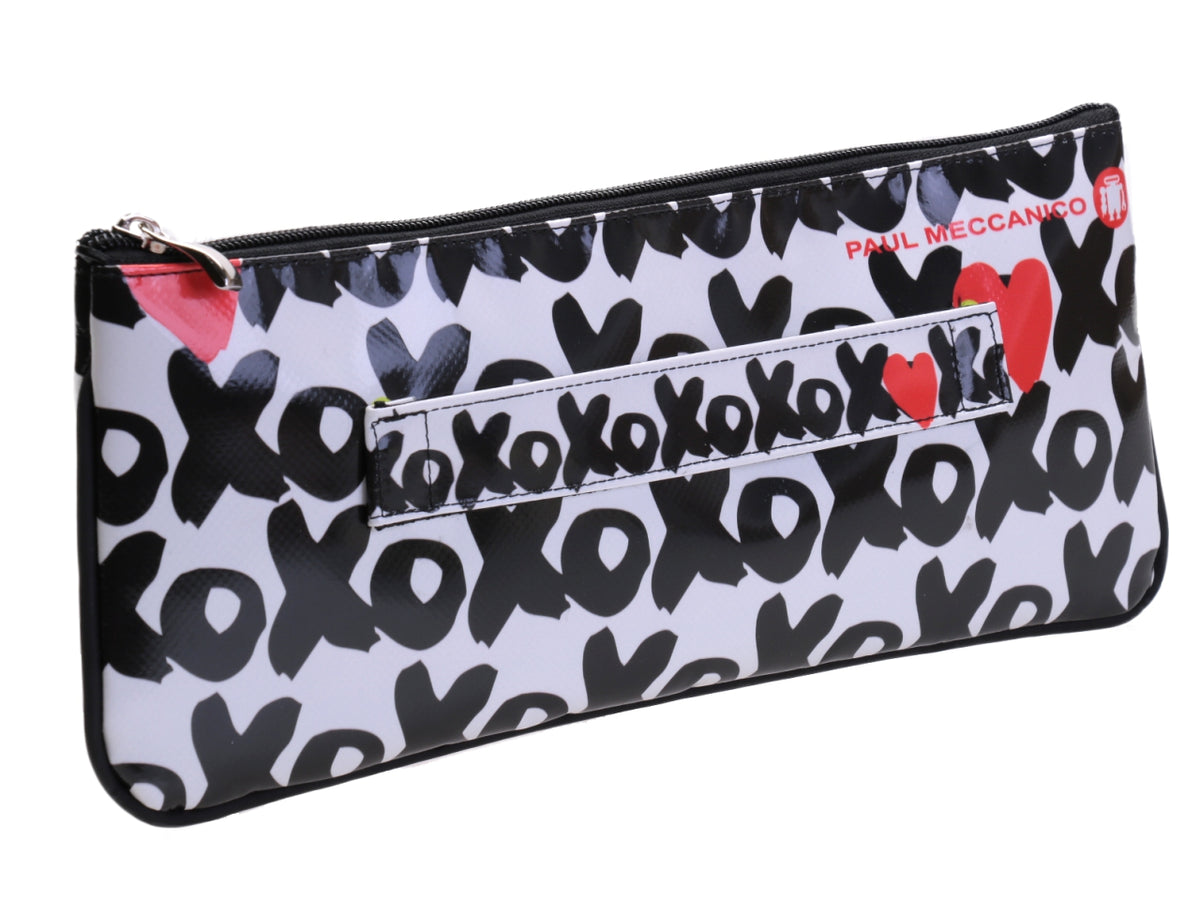 BLACK AND WHITE CLUTCH BAG &quot;X0X0&quot;. MODEL RIBELLA MADE OF LORRY TARPAULIN.