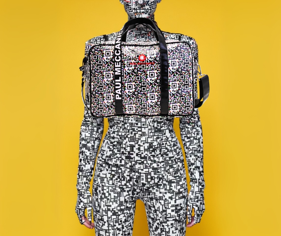 🔳 Ognuno ha un codice. Il nostro parla di stile.
Paul Meccanico decifra la tua personalità con un design unico, audace, inconfondibile.
Non seguire la moda. Genera la tua.

🧬 Scopri le nostre creazioni: paulmeccanico.com
.
.
.
#PaulMeccanico #CodiceUnico #BagWithIdentity #AccessoriCheParlano #DigitalStyle #DecodeYourStyle #WearTheCode #ModaFuturista #IDbag #LaTuaIdentitàÈUnica #StyleDecoder #CodicePersonale #ChiSeiLoIndossi #PersonalStyleCode #ModaConMessaggio #DigitalPattern #TechMeetsFashion #NeoFashion #QRdesign
#FutureWear #FashionCode #PaulMeccanicoWorld
#DesignedToStandOut #BoldAccessories #ArtigianatoContemporaneo #StatementBag
#FattoPerDistinguersi