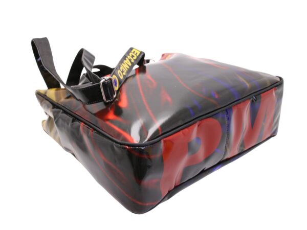 MAXI TOTE BAG WITH TIE DYE FANTASY. MODEL AIRSTONE MADE OF LORRY TARPAULIN - Image 2