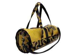 BORSONE SPORTIVO NERO E GIALLO. MODELLO ROLLING REALIZZATO IN TELONE CAMION. - immagine 4