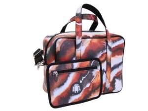 RECTANGULAR WOMEN'S BAG WITH ZEBRA PATTERN. MODEL PINCA MADE OF HAMMERED SYNTHETIC LEATHER. - Image 4