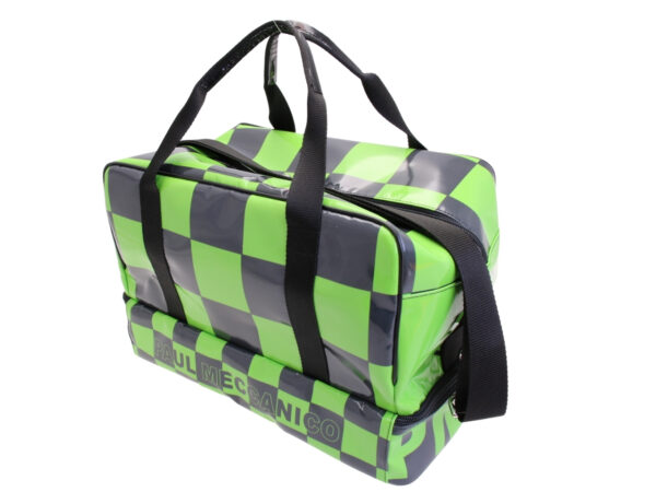 BLACK AND GREEN HAND LUGGAGE BAG 40 X 20 X 25 CM. MODEL FLYME MADE OF LORRY TARPAULIN. - Image 4
