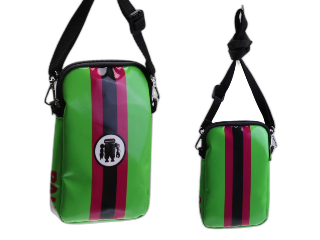 '- BORSA PER CELLULARE VERDE.