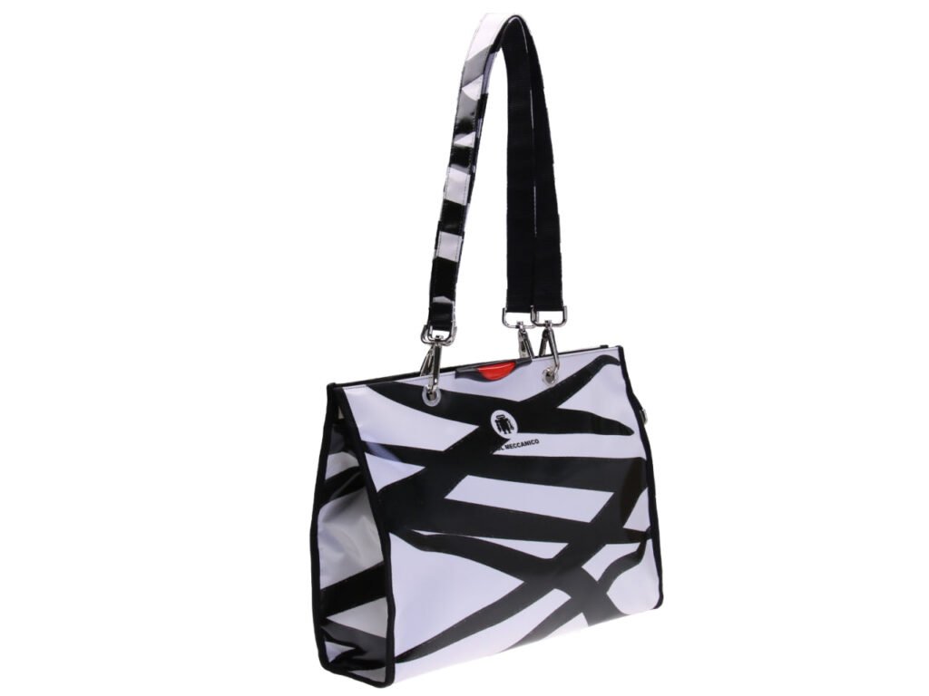 BORSA SHOPPER IN BIANCO E NERO. MODELLO PEPE REALIZZATO CON TELONI DI CAMION.