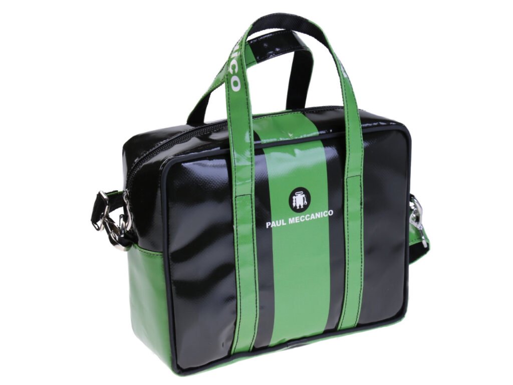 BORSA RETTANGOLARE DA DONNA NEI COLORI NERO E VERDE SCURO. MODELLO PINCA IN TELONE DA CAMION.