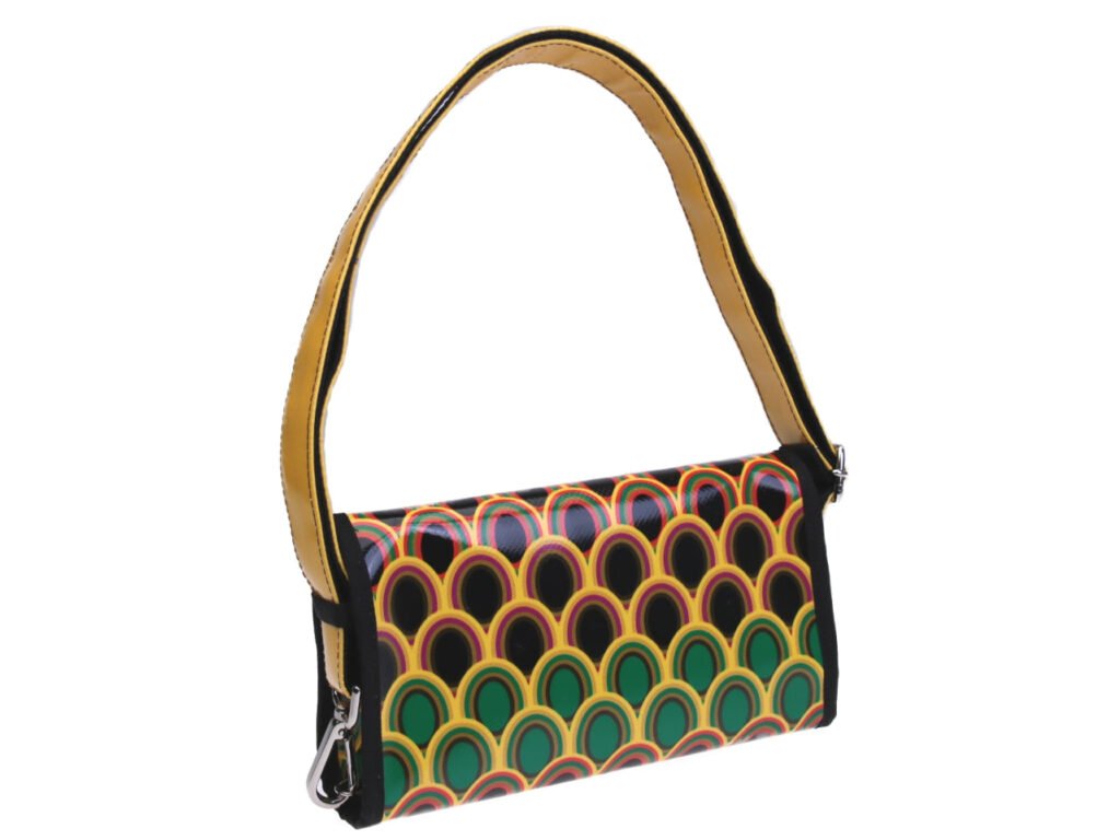 POCHETTE IN MAIOLICA FANTASIA. MODELLO DI CARAMELLA REALIZZATO CON TELONI DI CAMION. - Edizione limitata Paul Meccanico