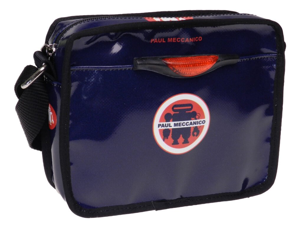 BORSA A TRACOLLA BLU SENZA GENERE. MODELLO FRIK REALIZZATO CON TELONI DI CAMION.