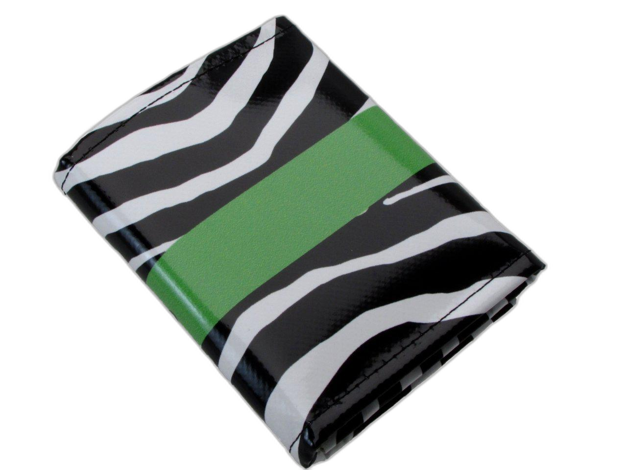 PORTAFOGLIO DONNA BIANCO E NERO COLORI FANTASIA ANIMALIER. MODELLO TREK REALIZZATO CON TELONI DI CAMION. - Paul Meccanico