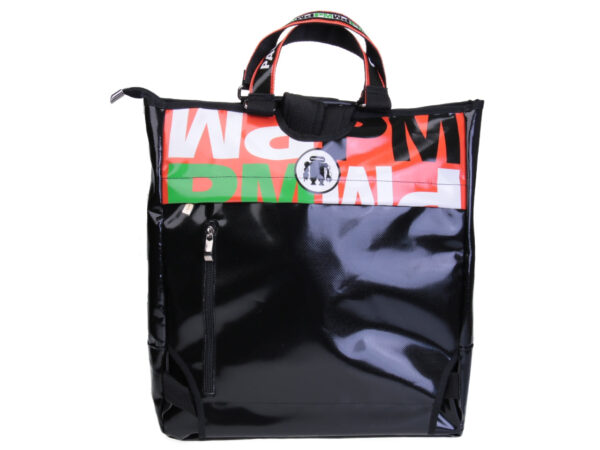 2 IN 1 BRIEFCASE AND BACKPACK IN BLACK AND RED. MODEL HYBRID MADE OF LORRY TARPAULIN.