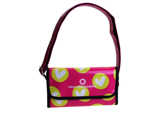 ...FUXIA CLUTCH BAG "HEARTS". MODEL CANDY MADE OF LORRY TARPAULIN.