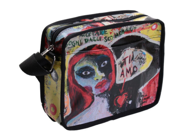SHOULDER BAG "DONNA A META'" DESIGNED BY PAUL ALBERT DARI. FRIK MODEL MADE OF LORRY TARPAULIN. INCLUDED IN THE PRICE THE BOOK "LA PITTURA E' DONNA".O IL LIBRO "LA PITTURA E' DONNA".