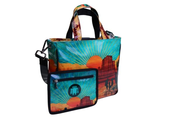 TOTE BAG "ARIZONA". MODEL GLAM MADE OF LORRY TARPAULIN.