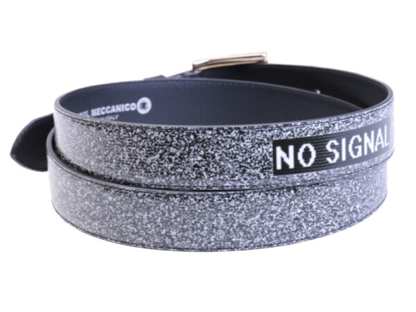 BLACK AND WHITE WOMEN'S BELT "NO SIGNAL" MADE OF LORRY TARPAULIN.