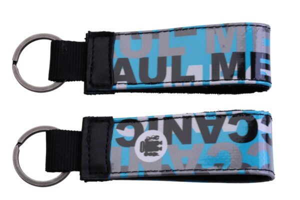 ...LIGHT BLUE KEY ORGANIZER WITH LETTERING FANTASY