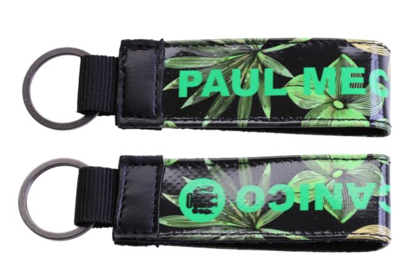 ...BLACK KEY ORGANIZER WITH FLORAL FANTASY.