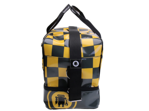 DARK GREEN AND YELLOW HAND LUGGAGE BAG 40 X 20 X 25 CM WITH CHESS FANTASY. MODEL FLYME MADE OF LORRY TARPAULIN. - Paul Meccanico