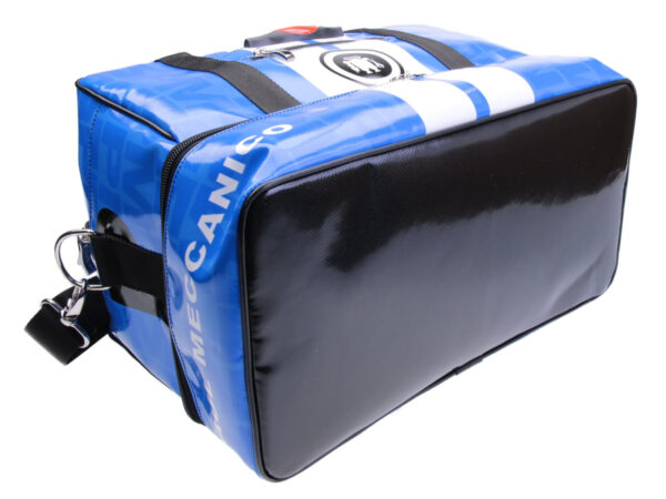 BLUE AND WHITE HAND LUGGAGE BAG 40 X 20 X 25 CM. MODEL FLYME MADE OF LORRY TARPAULIN. - Paul Meccanico