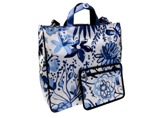 MAXI TOTE BAG BLUE AND OFF WHITE FLORAL FANTASY. MODEL AIRSTONE MADE OF LORRY TARPAULIN. - Unique Pieces Paul Meccanico