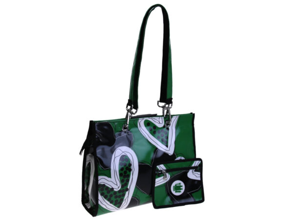 SHOPPER BAG GREEN "HEARTS". MODEL PEPE MADE OF LORRY TARPAULIN. - Unique Pieces Paul Meccanico