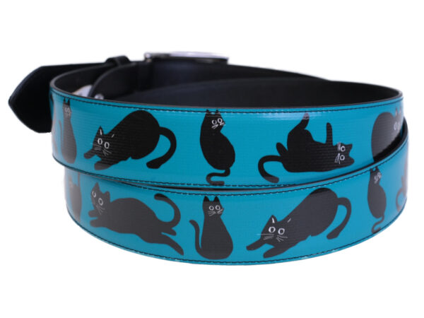LIGHT BLUE MEN'S BELT "KITTENS" MADE OF LORRY TARPAULIN. - Unique Pieces Paul Meccanico