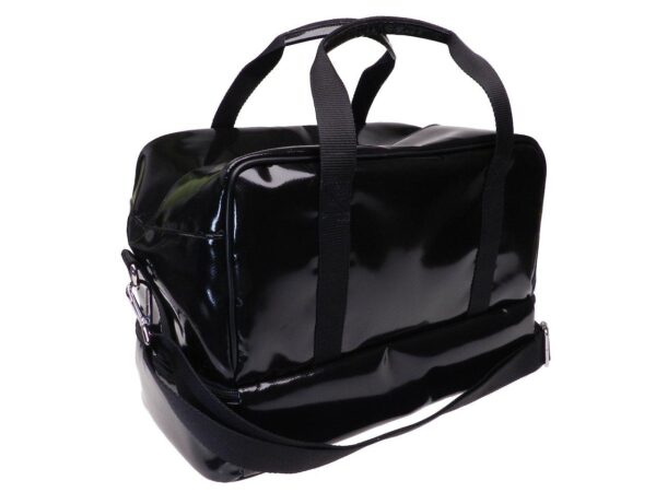 BLACK HAND LUGGAGE BAG 40 X 20 X 25 CM. MODEL FLY-ME MADE OF LORRY TARPAULIN. - Paul Meccanico