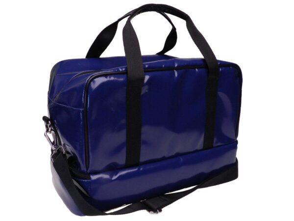 BLUE HAND LUGGAGE BAG 40 X 20 X 25 CM. MODEL FLY-ME MADE OF LORRY TARPAULIN. - Limited Edition Paul Meccanico