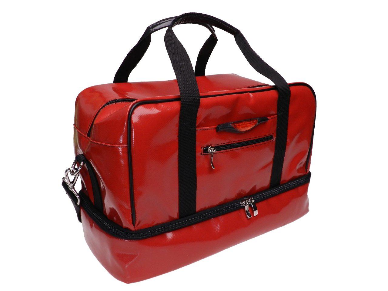 RED HAND LUGGAGE 40 X 20 X 25 CM. MODEL FLY-ME MADE OF LORRY TARPAULIN. - Limited Edition Paul Meccanico