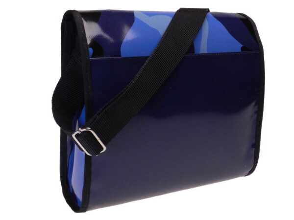 MAXI SHOULDER BAG BLUE COLOUR CAMOUFLAGE FANTASY. BREAK MODEL MADE OF LORRY TARPAULIN. - Unique Pieces Paul Meccanico