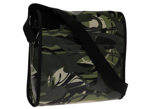 MAXI SHOULDER BAG GREEN BEIGE AND BLACK COLOURS CAMOUFLAGE FANTASY MADE OF LORRY TARPAULIN - Paul Meccanico