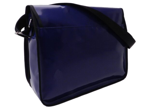 MESSENGER BAG BLUE COLOR WITH METALLIC LOGO. SPOT MODEL MADE OF LORRY TARPAULIN. - Limited Edition Paul Meccanico