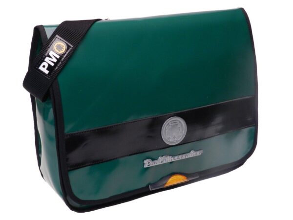 MESSENGER BAG DARK GREEN COLOUR WITH METALLIC LOGO. SPOT MODEL XL (BROADNESS + 5 CM.) MADE OF LORRY TARPAULIN. - Limited Edition Paul Meccanico