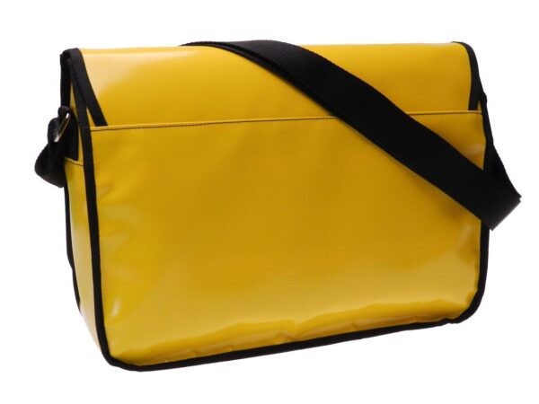 YELLOW MESSENGER BAG WITH METALLIC LOGO. MODEL SPOT XL MADE OF LORRY TARPAULIN. - Limited Edition Paul Meccanico