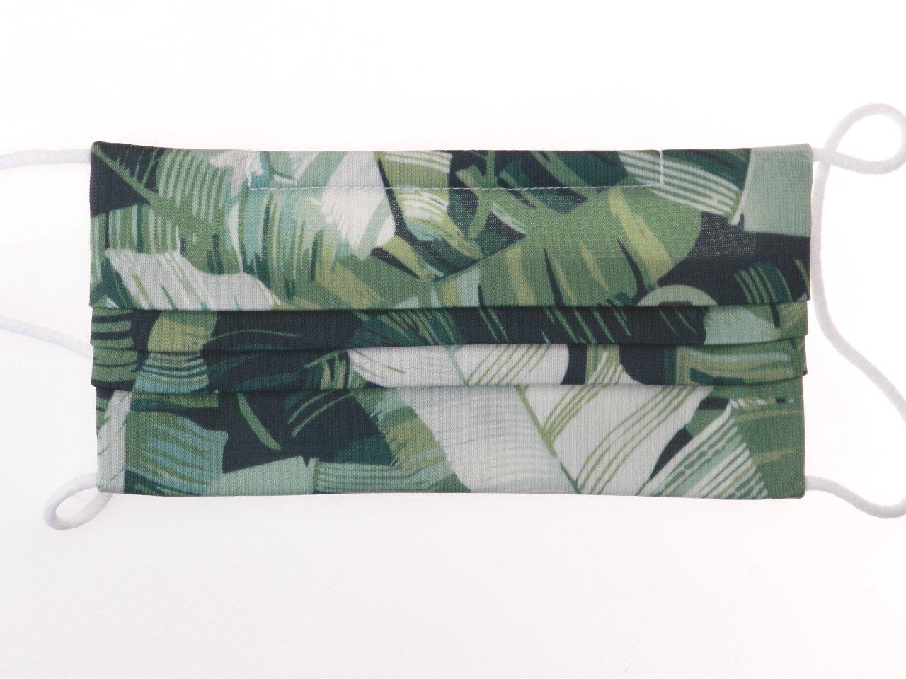 REUSABLE MASK GREEN COLOUR FLORAL FANTASY WITH 3 FILTERS INCLUDED. - Paul Meccanico