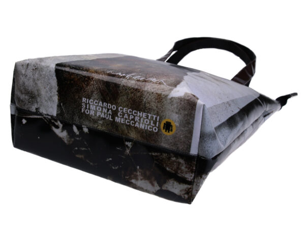 MAXI SHOPPER "DESIGNED BY RICCARDO CECCHETTI". MODEL SELZ MADE OF LORRY TARPAULIN. - Art Collection Paul Meccanico