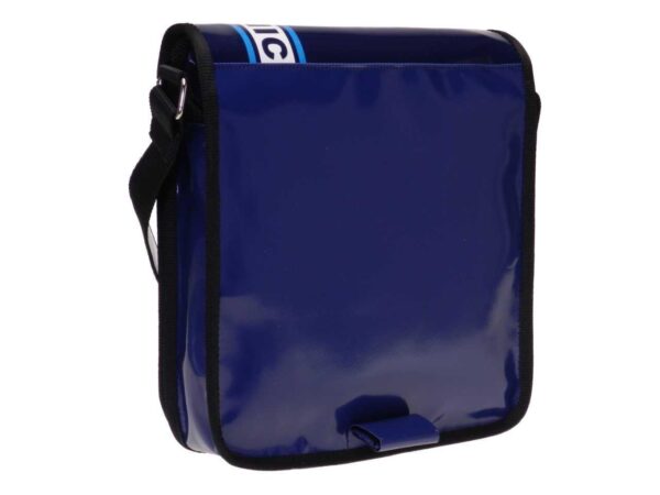 SHOULDER BAG BLUE COLOUR. YOYO MODEL MADE OF LORRY TARPAULIN. - Paul Meccanico