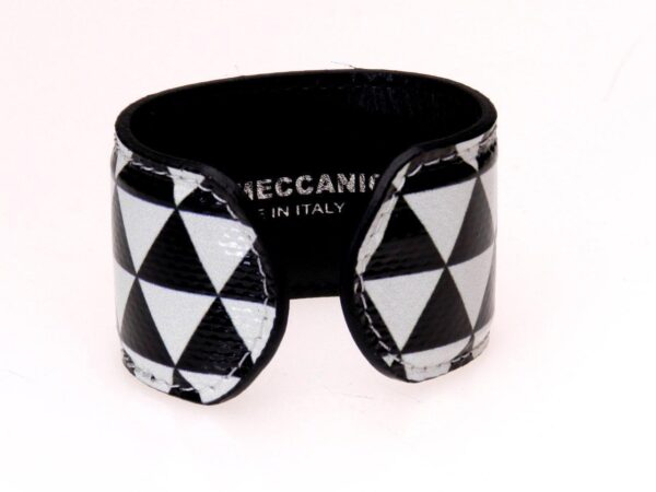 WOMAN BRACELET BLACK AND WHITE GEOMETRIC FANTASY. - Limited Edition Paul Meccanico