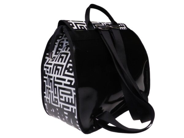 WOMAN'S BACKPACK BLACK AND WHITE COLOURS LABYRINTH PATTERN. PULP MODEL MADE OF LORRY TARPAULIN. - Limited Edition Paul Meccanico